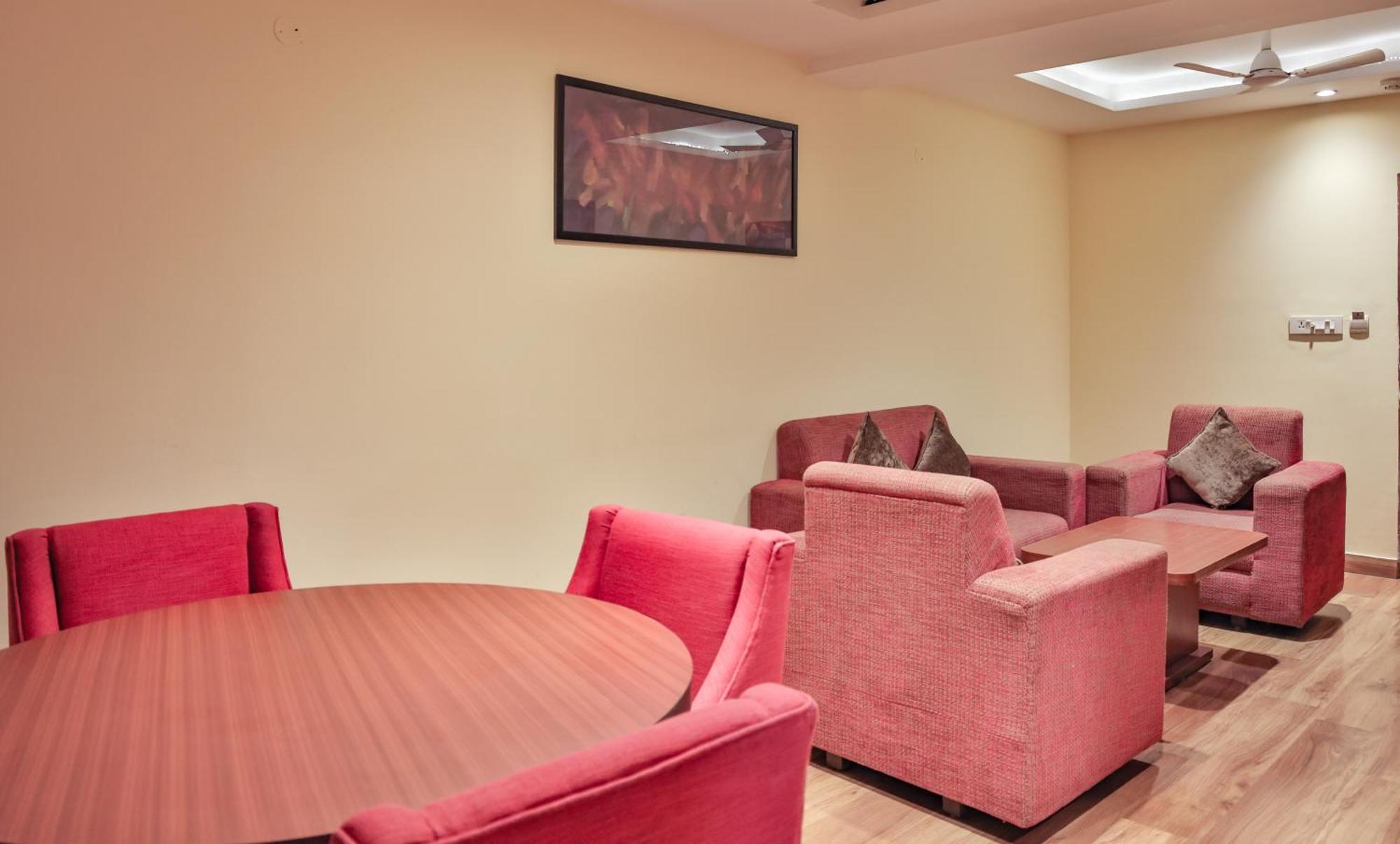 Hotel Cama Mohali Luaran gambar