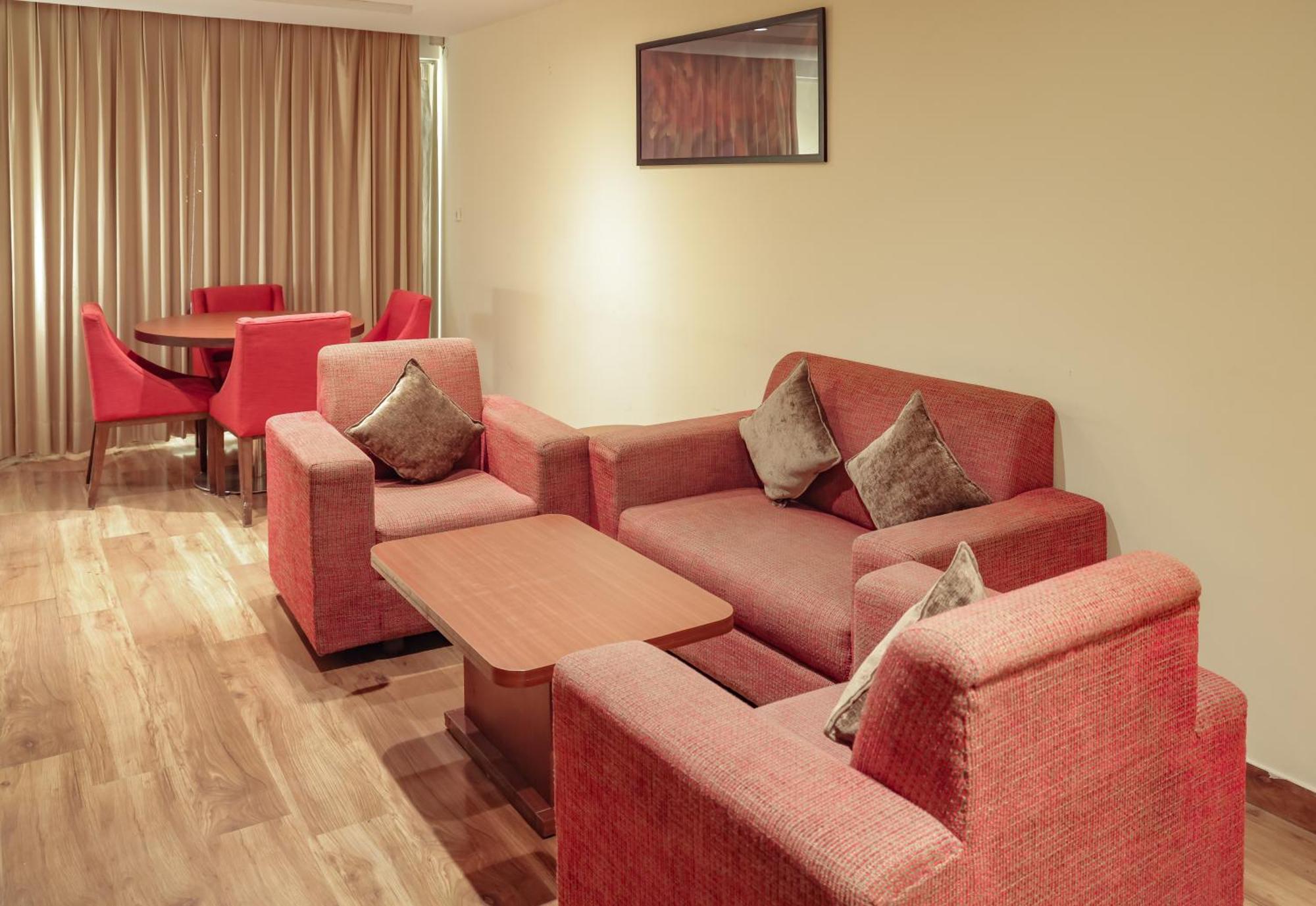 Hotel Cama Mohali Luaran gambar