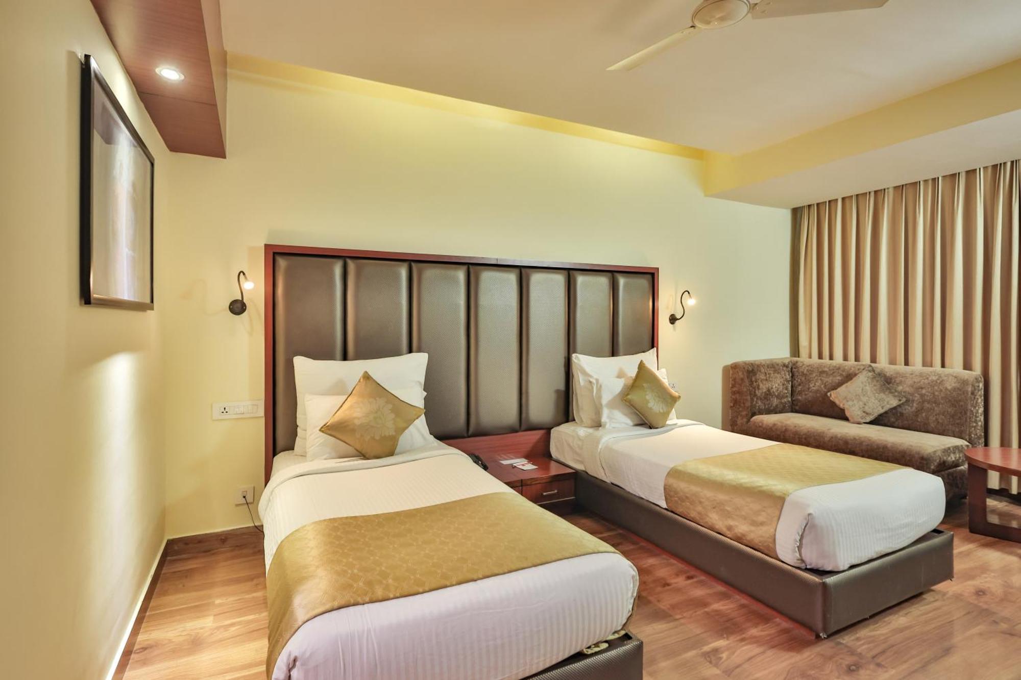 Hotel Cama Mohali Luaran gambar